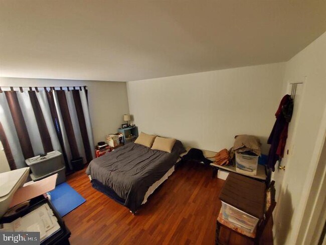 347 Homeland Southway photo'