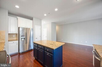 844 Oriole Ave in Glen Burnie, MD - Building Photo - Building Photo