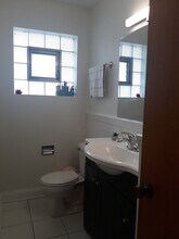 109 N Avon Rd, Unit 2 in Elmhurst, IL - Building Photo - Building Photo