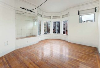 3039 California St in San Francisco, CA - Building Photo - Interior Photo