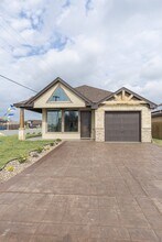 10903 N 29th Ln in McAllen, TX - Building Photo - Building Photo