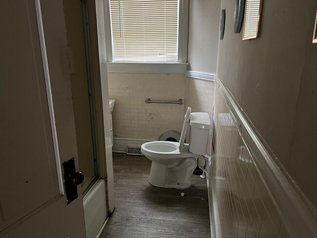 212 E Capitola Ave in Kinston, NC - Building Photo - Building Photo