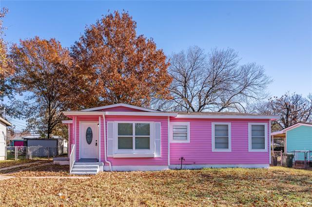 230 Michael Blvd in Hurst, TX - Building Photo