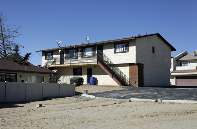 Tao Terrace in Apple Valley, CA - Building Photo - Building Photo