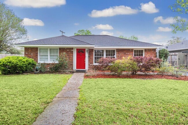 property at 3103 Fairhope St