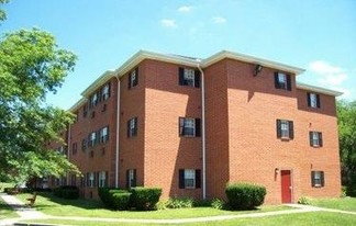 Oakdale Senior Apartamentos