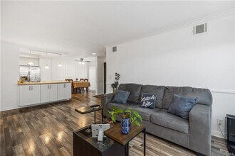 24481 Mozer Dr, Unit Laguna Niguel Mozer Condo in Laguna Niguel, CA - Building Photo - Building Photo