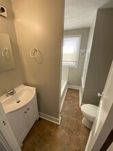 2036 Singleton St in Indianapolis, IN - Building Photo - Building Photo