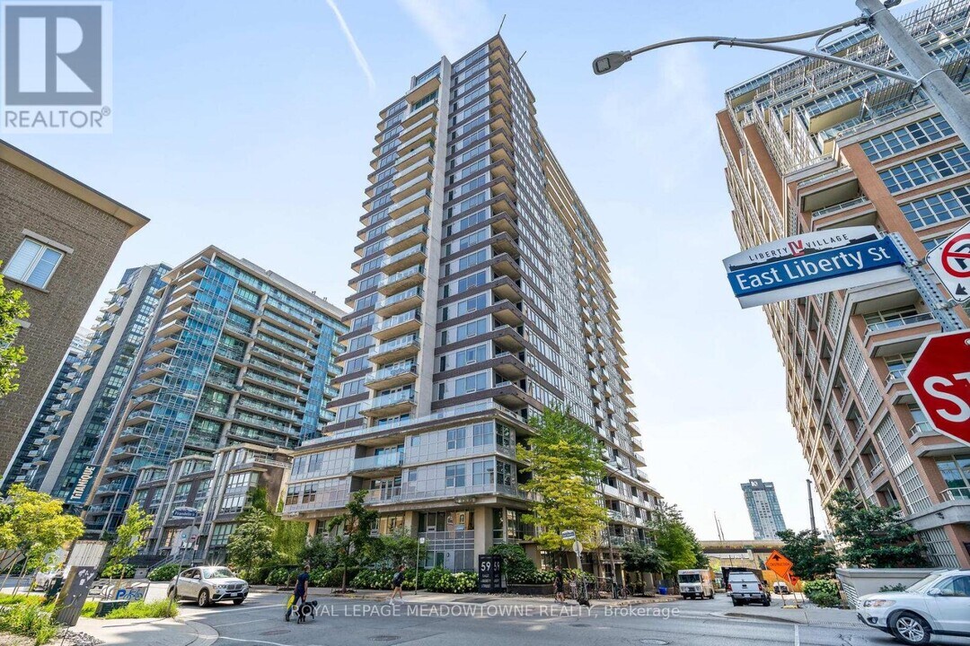 59-1259 E Liberty St in Toronto, ON - Building Photo