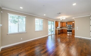 1347 S Magnolia Ave in Monrovia, CA - Building Photo - Building Photo