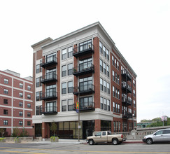 Western Auto Bldg in Kansas City, MO - Building Photo - Building Photo