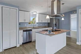 9165 Atlas Dr in St. Cloud, FL - Building Photo - Building Photo