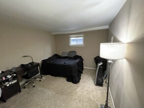 26 Flower St in Buffalo, NY - Building Photo - Building Photo