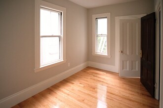 14 Bigelow St in Cambridge, MA - Building Photo - Building Photo