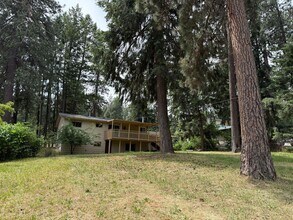 12355 W Rio Vista Pl in Post Falls, ID - Building Photo - Building Photo