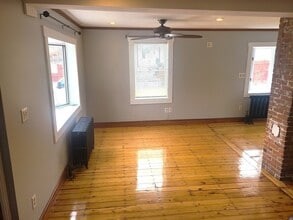 30 South St in Holbrook, MA - Building Photo - Building Photo