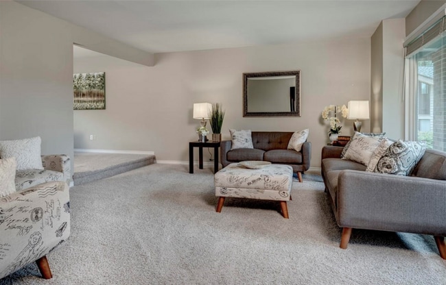 5920 134th Pl SE in Bellevue, WA - Building Photo - Building Photo