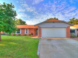 3900 Hiddleston Cir in Oklahoma City, OK - Building Photo