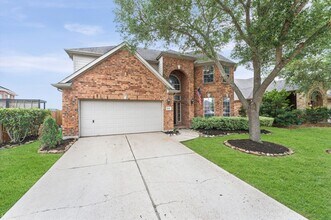 13402 Great Creek Dr in Pearland, TX - Foto de edificio - Building Photo