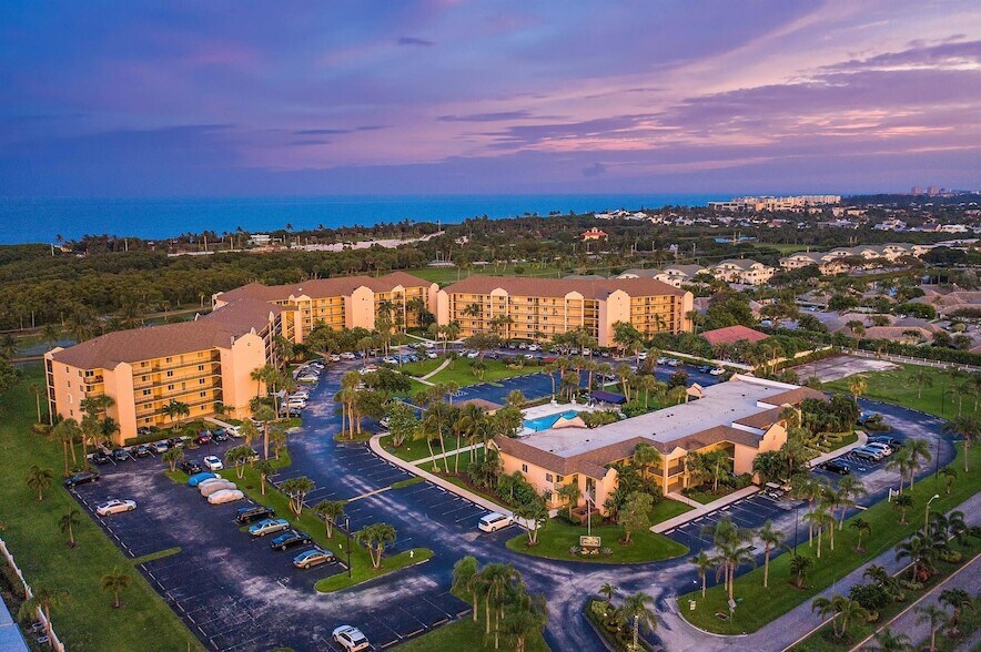 275 Palm Ave in Jupiter, FL - Building Photo