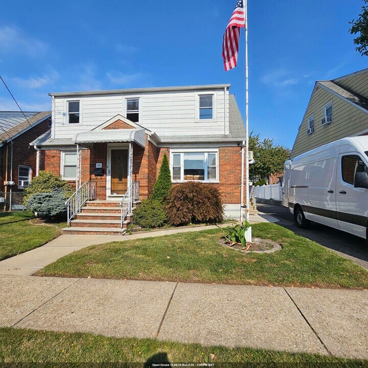 88 Speer Ave in Clifton, NJ - Building Photo