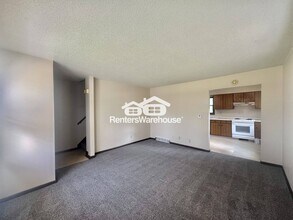 3332 Valdez Ct in Des Moines, IA - Building Photo - Building Photo