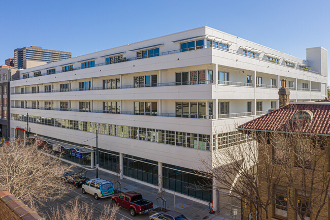 The Garage - Multi-Family in New Orleans, LA - Building Photo - Building Photo