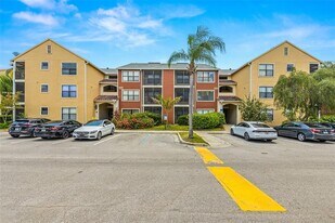 11901 4th St N in St. Petersburg, FL - Building Photo