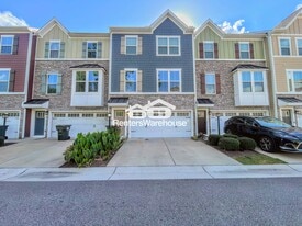 943 Centurion Cir in Chesapeake, VA - Building Photo