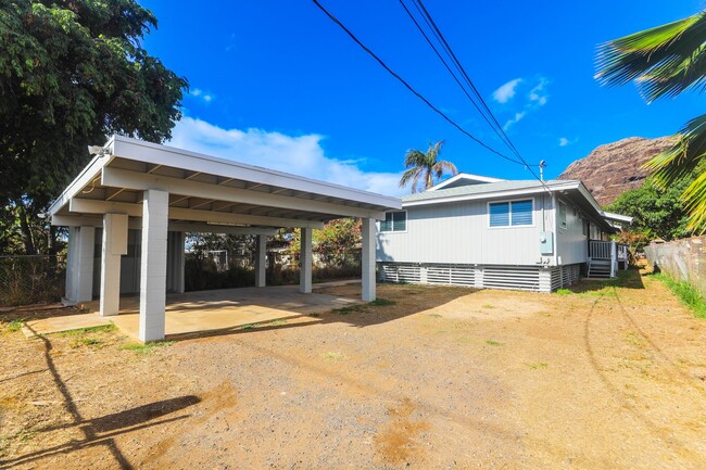 property at 87-122-122 Lualei Pl