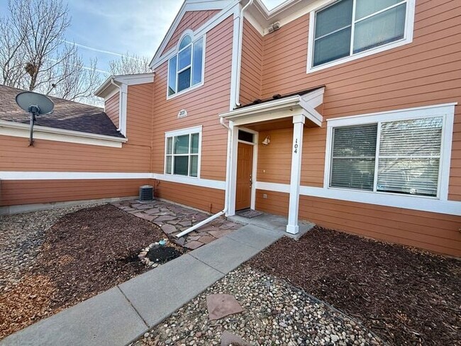 property at 2035 Grays Peak Dr