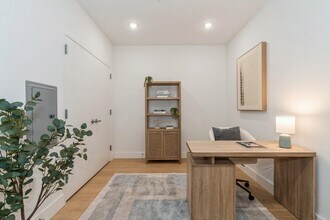 30.3 Vroom St in Jersey City, NJ - Building Photo - Building Photo