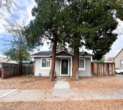 525 N 2nd St in Klamath Falls, OR - Building Photo - Building Photo