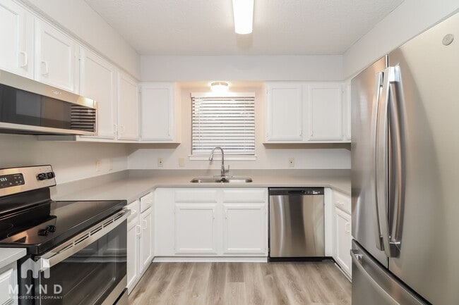 4303 Gentle Springs Dr in Arlington, TX - Building Photo - Building Photo