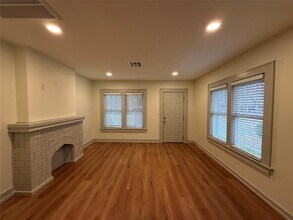 1203 Military Ct in Oklahoma City, OK - Building Photo - Building Photo