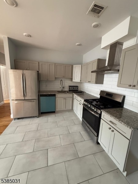 249 5th Ave in Paterson, NJ - Foto de edificio - Building Photo