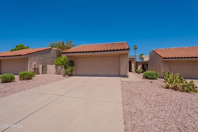 1717 N Ventura Ln in Tempe, AZ - Building Photo - Building Photo