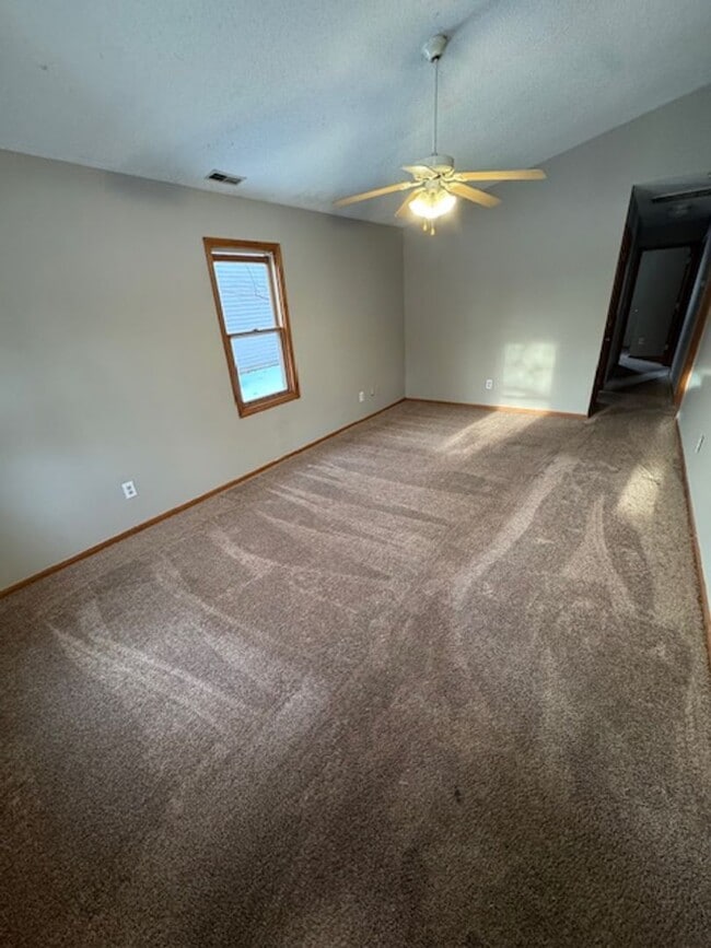 6621 Wood Rim Run in Fort Wayne, IN - Building Photo - Building Photo