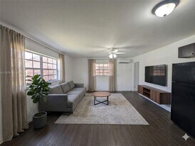 232 SW 23rd St in Fort Lauderdale, FL - Building Photo