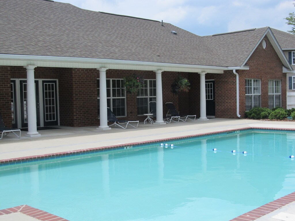 The Park at Rocky Ridge Apartments in Birmingham, AL