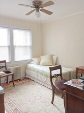 303 Ridge Ave in Evanston, IL - Building Photo - Building Photo