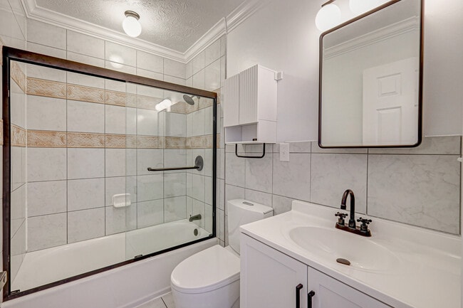 5610 Obrien Ave, Unit B in Nashville, TN - Building Photo - Building Photo