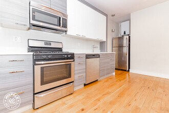 348 St Nicholas Ave, Unit 2B in New York, NY - Building Photo - Building Photo