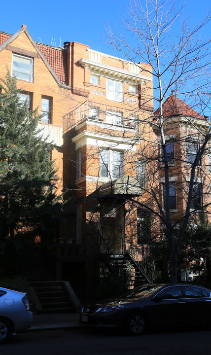 1817 Kalorama Rd NW in Washington, DC - Building Photo