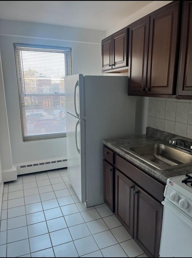 2620 W Berwyn Ave in Chicago, IL - Building Photo - Building Photo