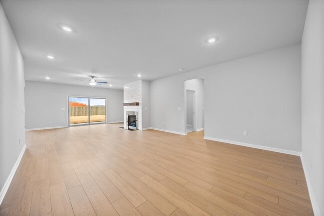 130 Stockholm Ln in Huntsville, AL - Building Photo - Building Photo