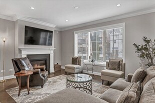 3808 N Kenmore Ave in Chicago, IL - Building Photo