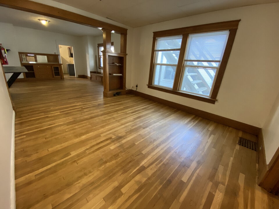 611 Tri-Plex in Kearney, NE - Building Photo