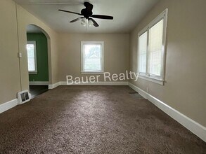 917 Birch St in Ashland, OH - Building Photo - Building Photo
