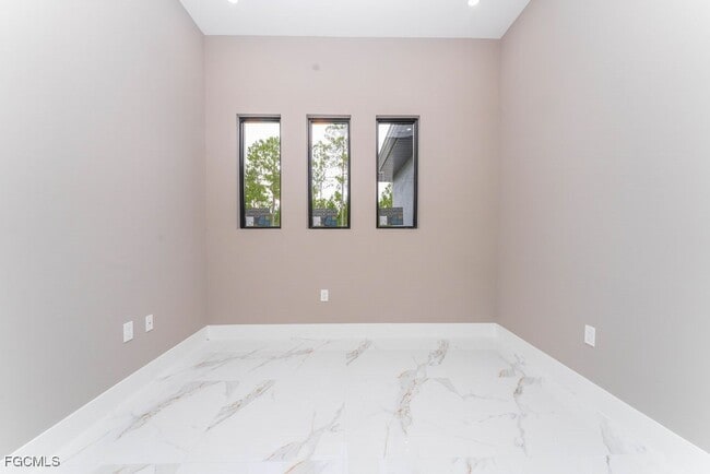 property at 920 Washington Ave